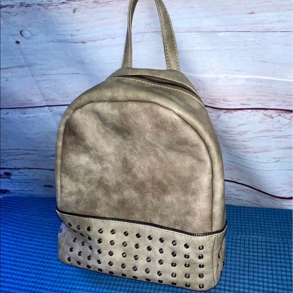 Sole Society Backpack Purse Handbag Grey / Taupe Small Medium